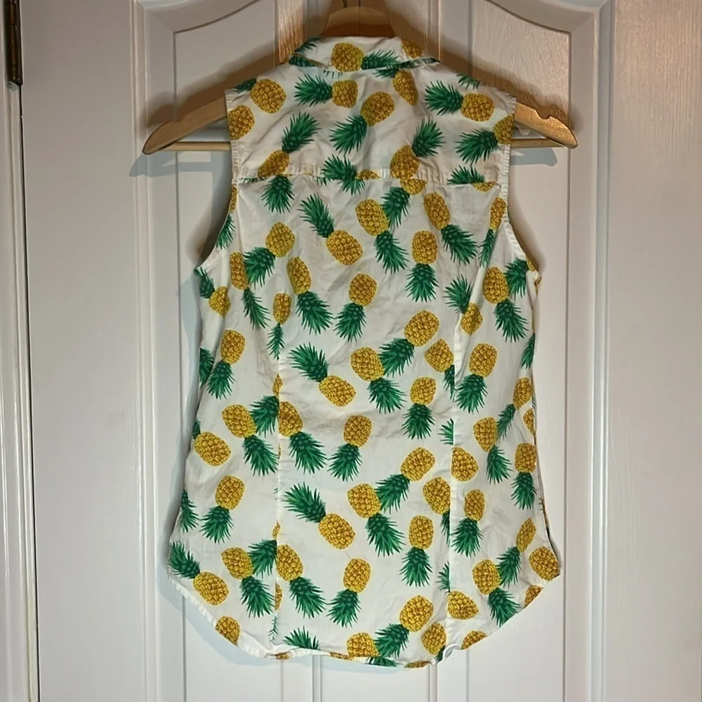 J.Crew | Sleeveless Pineapple Cotton Poplin Shirt Signature Fit XS Summer Spring